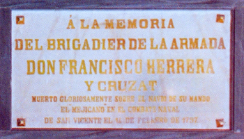  Foto de la placa en recuerdo de don Francisco Herrera y Cruzat que se encuentra en el Panteón de Marinos Ilustres de San Fernando.