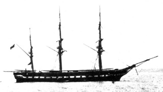 Foto en blanco y negro de la fragata de hélice de 2ª clase Triunfo.